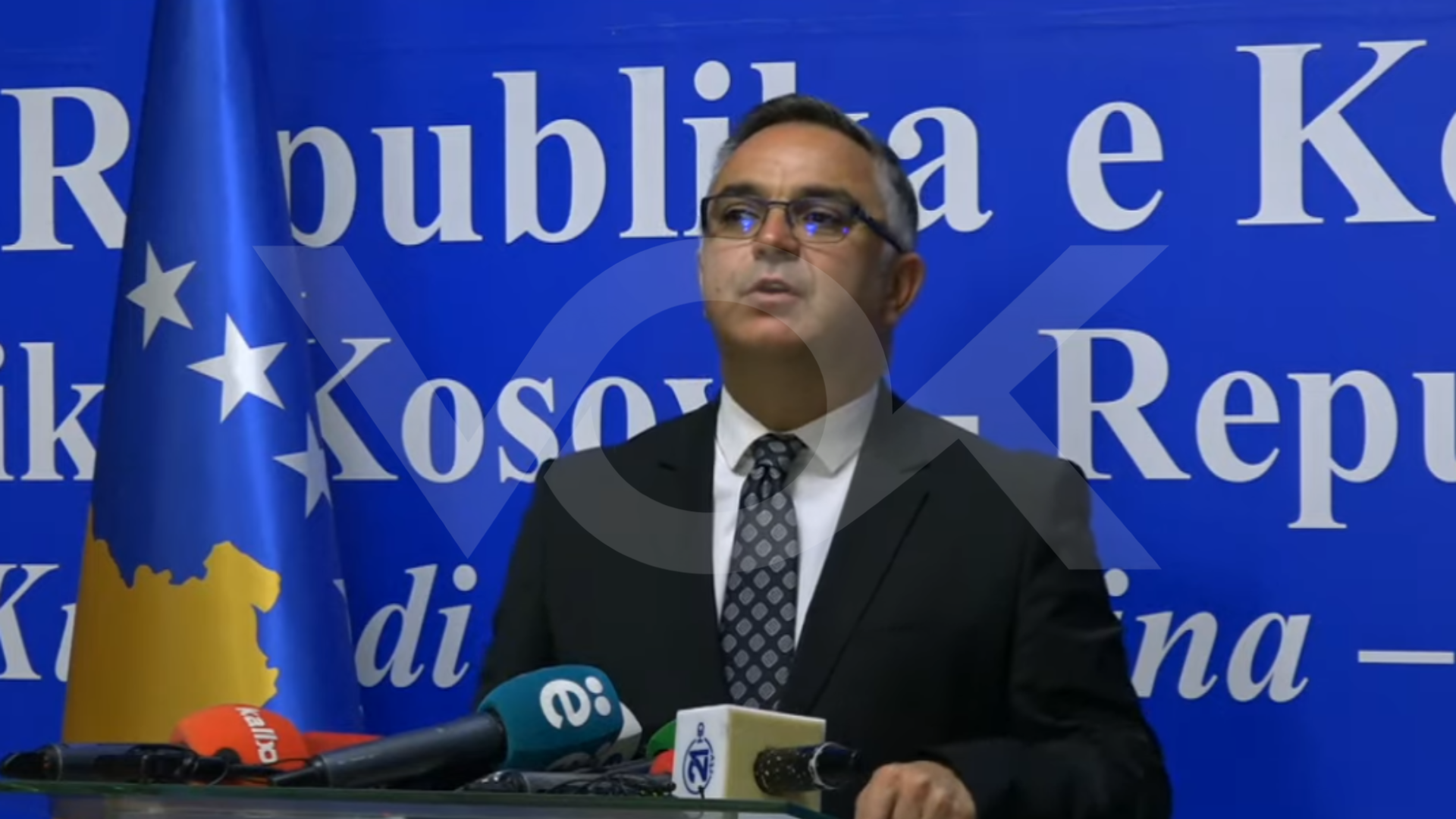 Besnik Tahiri: Seanca ishte e vonuar, por zotimi shtetëror është jetik