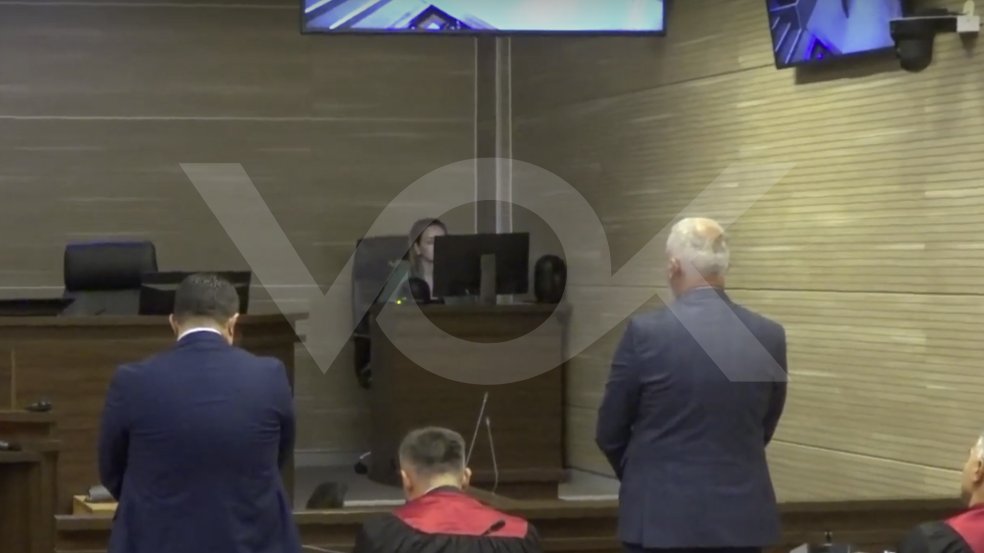 Faruk Mujka dhe Hysen Muzliukaj deklarohen të pafajshëm për këmbimin e pronës dhe 60 mijë eurot e padeklaruara